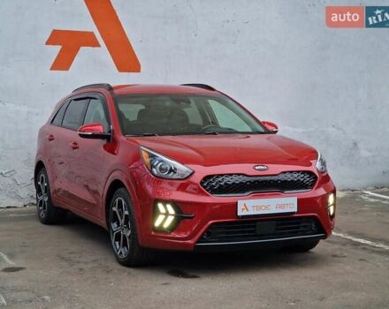 Червоний Кіа Niro, об'ємом двигуна 1.58 л та пробігом 34 тис. км за 28990 $, фото 4 на Automoto.ua