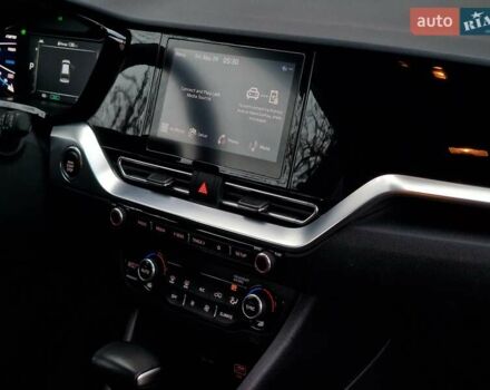 Червоний Кіа Niro, об'ємом двигуна 1.58 л та пробігом 34 тис. км за 28990 $, фото 44 на Automoto.ua