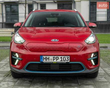 Червоний Кіа Niro, об'ємом двигуна 0 л та пробігом 46 тис. км за 24500 $, фото 1 на Automoto.ua