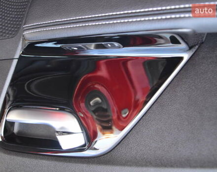 Красный Киа Niro, объемом двигателя 0 л и пробегом 91 тыс. км за 19550 $, фото 53 на Automoto.ua