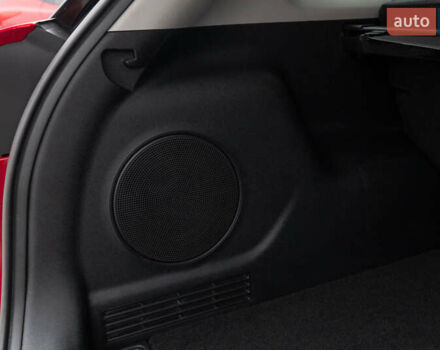 Червоний Кіа Niro, об'ємом двигуна 0 л та пробігом 46 тис. км за 24500 $, фото 57 на Automoto.ua