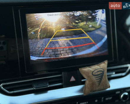 Красный Киа Niro, объемом двигателя 1.6 л и пробегом 52 тыс. км за 23800 $, фото 31 на Automoto.ua