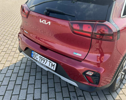 Червоний Кіа Niro, об'ємом двигуна 1.58 л та пробігом 71 тис. км за 22700 $, фото 8 на Automoto.ua