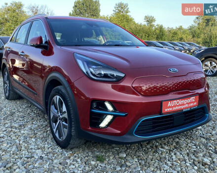Красный Киа Niro, объемом двигателя 0 л и пробегом 111 тыс. км за 20300 $, фото 23 на Automoto.ua