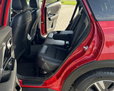Червоний Кіа Niro, об'ємом двигуна 1.58 л та пробігом 71 тис. км за 22700 $, фото 20 на Automoto.ua