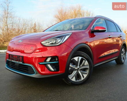 Красный Киа Niro, объемом двигателя 0 л и пробегом 91 тыс. км за 19550 $, фото 8 на Automoto.ua