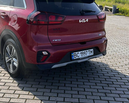 Червоний Кіа Niro, об'ємом двигуна 1.58 л та пробігом 71 тис. км за 22700 $, фото 5 на Automoto.ua