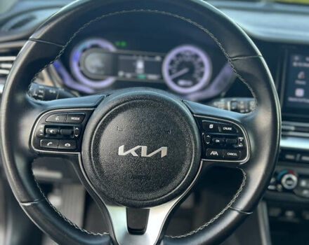 Червоний Кіа Niro, об'ємом двигуна 1.58 л та пробігом 71 тис. км за 22700 $, фото 44 на Automoto.ua