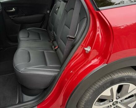 Червоний Кіа Niro, об'ємом двигуна 0 л та пробігом 52 тис. км за 21700 $, фото 38 на Automoto.ua