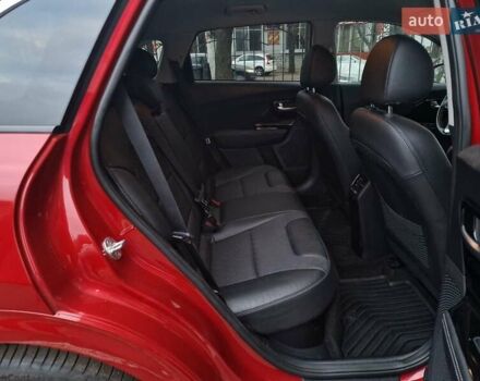 Червоний Кіа Niro, об'ємом двигуна 1.58 л та пробігом 34 тис. км за 28990 $, фото 41 на Automoto.ua