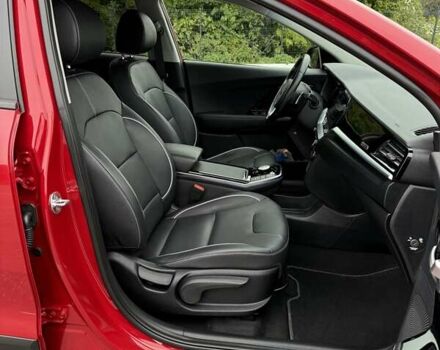 Червоний Кіа Niro, об'ємом двигуна 0 л та пробігом 52 тис. км за 21700 $, фото 36 на Automoto.ua