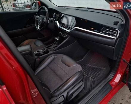 Червоний Кіа Niro, об'ємом двигуна 1.58 л та пробігом 34 тис. км за 28990 $, фото 36 на Automoto.ua