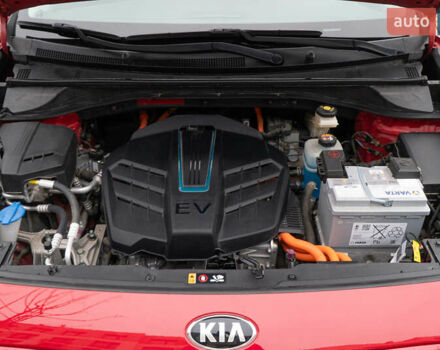 Червоний Кіа Niro, об'ємом двигуна 0 л та пробігом 46 тис. км за 24500 $, фото 54 на Automoto.ua
