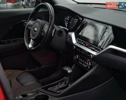 Червоний Кіа Niro, об'ємом двигуна 1.58 л та пробігом 34 тис. км за 28990 $, фото 43 на Automoto.ua