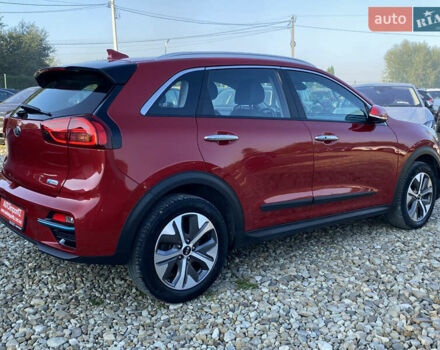 Красный Киа Niro, объемом двигателя 0 л и пробегом 111 тыс. км за 20300 $, фото 20 на Automoto.ua