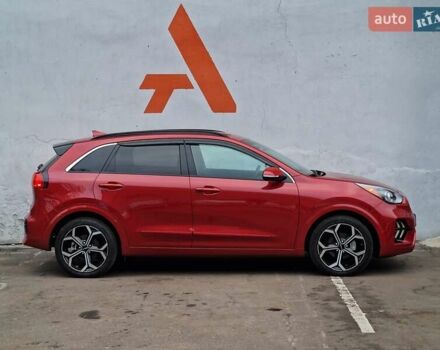 Червоний Кіа Niro, об'ємом двигуна 1.58 л та пробігом 34 тис. км за 28990 $, фото 20 на Automoto.ua