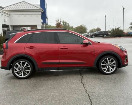 Червоний Кіа Niro, об'ємом двигуна 1.6 л та пробігом 12 тис. км за 14000 $, фото 6 на Automoto.ua
