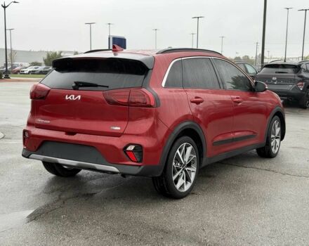 Червоний Кіа Niro, об'ємом двигуна 1.6 л та пробігом 12 тис. км за 14000 $, фото 3 на Automoto.ua