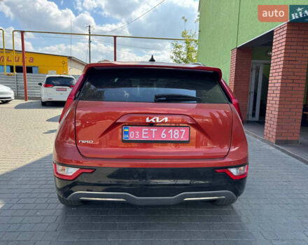 Червоний Кіа Niro, об'ємом двигуна 0 л та пробігом 26 тис. км за 25500 $, фото 5 на Automoto.ua