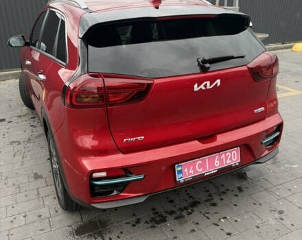 Червоний Кіа Niro, об'ємом двигуна 0 л та пробігом 29 тис. км за 24400 $, фото 3 на Automoto.ua