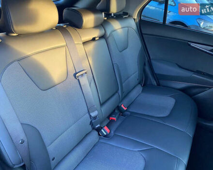 Красный Киа Niro, объемом двигателя 0 л и пробегом 22 тыс. км за 23900 $, фото 31 на Automoto.ua