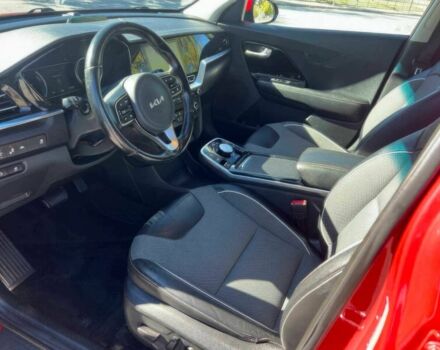 Красный Киа Niro, объемом двигателя 0 л и пробегом 22 тыс. км за 10100 $, фото 7 на Automoto.ua