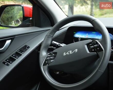 Червоний Кіа Niro, об'ємом двигуна 0 л та пробігом 57 тис. км за 24600 $, фото 27 на Automoto.ua