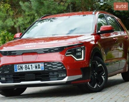 Червоний Кіа Niro, об'ємом двигуна 0 л та пробігом 57 тис. км за 24600 $, фото 2 на Automoto.ua