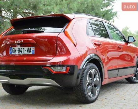 Червоний Кіа Niro, об'ємом двигуна 0 л та пробігом 57 тис. км за 24600 $, фото 13 на Automoto.ua