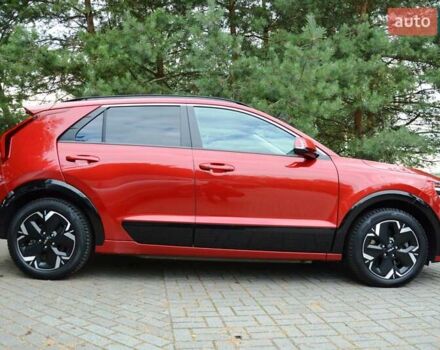 Червоний Кіа Niro, об'ємом двигуна 0 л та пробігом 57 тис. км за 24600 $, фото 10 на Automoto.ua