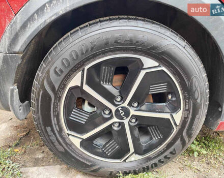 Червоний Кіа Niro, об'ємом двигуна 1.58 л та пробігом 107 тис. км за 13900 $, фото 22 на Automoto.ua