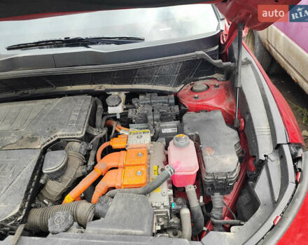Красный Киа Niro, объемом двигателя 1.58 л и пробегом 172 тыс. км за 12700 $, фото 18 на Automoto.ua