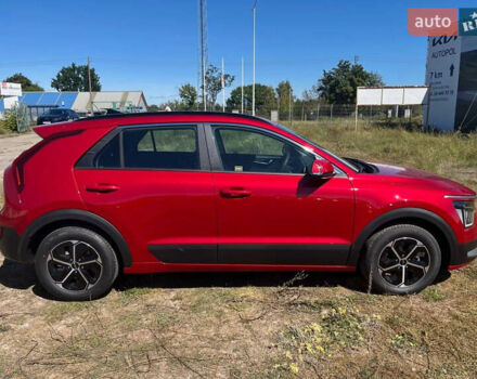 Червоний Кіа Niro, об'ємом двигуна 1.58 л та пробігом 42 тис. км за 22000 $, фото 4 на Automoto.ua