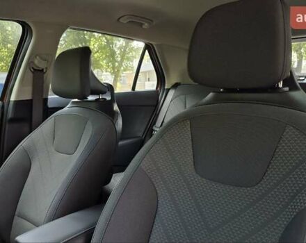 Красный Киа Niro, объемом двигателя 0 л и пробегом 1 тыс. км за 28500 $, фото 12 на Automoto.ua
