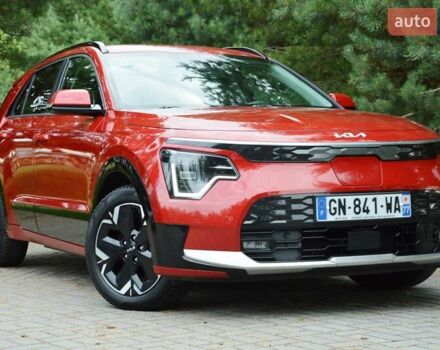 Червоний Кіа Niro, об'ємом двигуна 0 л та пробігом 57 тис. км за 24600 $, фото 6 на Automoto.ua