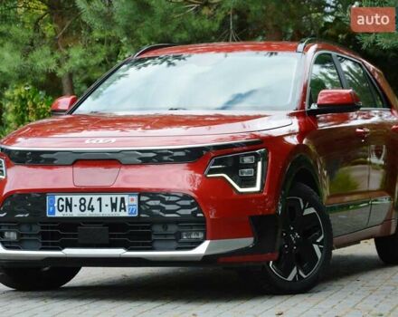 Червоний Кіа Niro, об'ємом двигуна 0 л та пробігом 57 тис. км за 24600 $, фото 1 на Automoto.ua