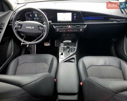 Красный Киа Niro, объемом двигателя 1.58 л и пробегом 76 тыс. км за 9000 $, фото 7 на Automoto.ua