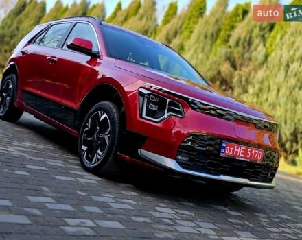Красный Киа Niro, объемом двигателя 0 л и пробегом 19 тыс. км за 27900 $, фото 4 на Automoto.ua