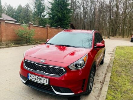 Червоний Кіа Niro, об'ємом двигуна 0.16 л та пробігом 112 тис. км за 15500 $, фото 1 на Automoto.ua