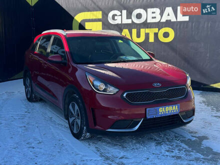 Киа Niro 2017 в Львове на Automoto.ua Красный Киа Niro, объемом двигателя 1.6 л и пробегом 168 тыс. км за 14500 $, фото 1 на Automoto.ua