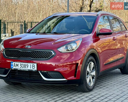 Красный Киа Niro, объемом двигателя 1.59 л и пробегом 115 тыс. км за 16500 $, фото 1 на Automoto.ua