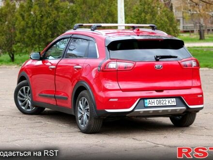 Кіа Niro 2018 у Краматорске на Automoto.ua Червоний Кіа Niro, об'ємом двигуна 1.6 л та пробігом 49 тис. км за 21000 $, фото 1 на Automoto.ua