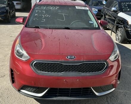 Красный Киа Niro, объемом двигателя 1.6 л и пробегом 130 тыс. км за 11000 $, фото 1 на Automoto.ua