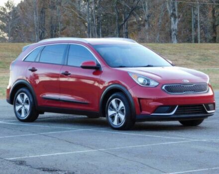 Красный Киа Niro, объемом двигателя 1.6 л и пробегом 40 тыс. км за 12400 $, фото 1 на Automoto.ua