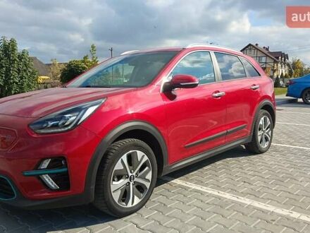 Червоний Кіа Niro, об'ємом двигуна 0 л та пробігом 105 тис. км за 19999 $, фото 1 на Automoto.ua