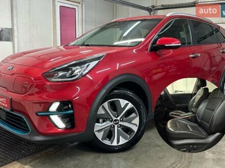 Киа Niro 2020 в Львове на Automoto.ua Красный Киа Niro, объемом двигателя 0 л и пробегом 47 тыс. км за 23900 $, фото 1 на Automoto.ua