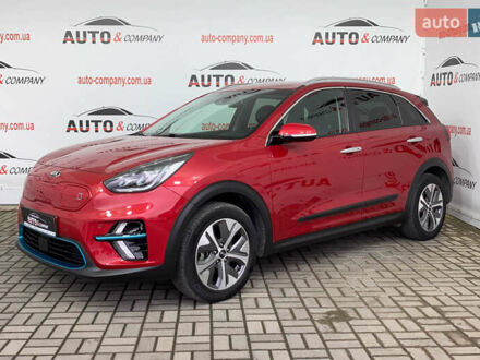 Красный Киа Niro, объемом двигателя 0 л и пробегом 101 тыс. км за 20550 $, фото 1 на Automoto.ua