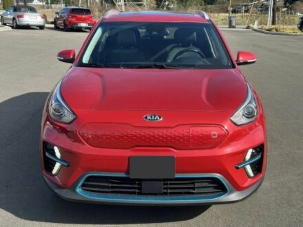 Киа Niro 2020 в Мукачеве на Automoto.ua Красный Киа Niro, объемом двигателя 0 л и пробегом 33 тыс. км за 9000 $, фото 1 на Automoto.ua