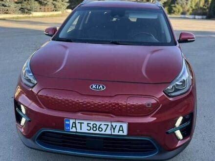 Киа Niro 2020 в Ивано-Франковске на Automoto.ua Красный Киа Niro, объемом двигателя 0 л и пробегом 79 тыс. км за 17200 $, фото 1 на Automoto.ua