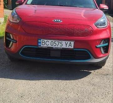 Червоний Кіа Niro, об'ємом двигуна 0 л та пробігом 62 тис. км за 22000 $, фото 1 на Automoto.ua